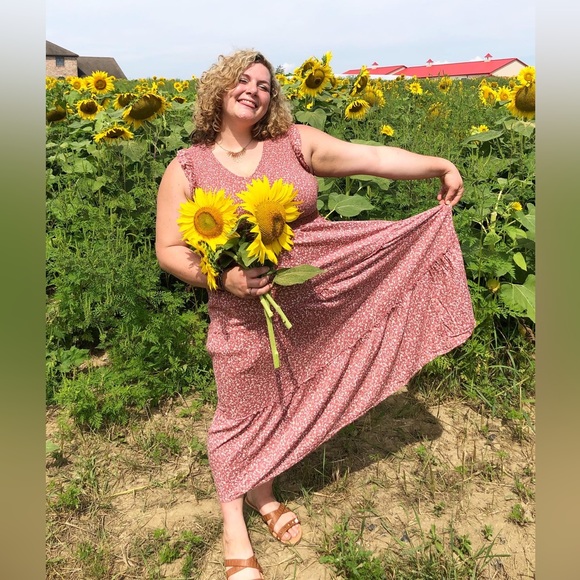 Old Navy Summer Dress - Picture 1 of 6